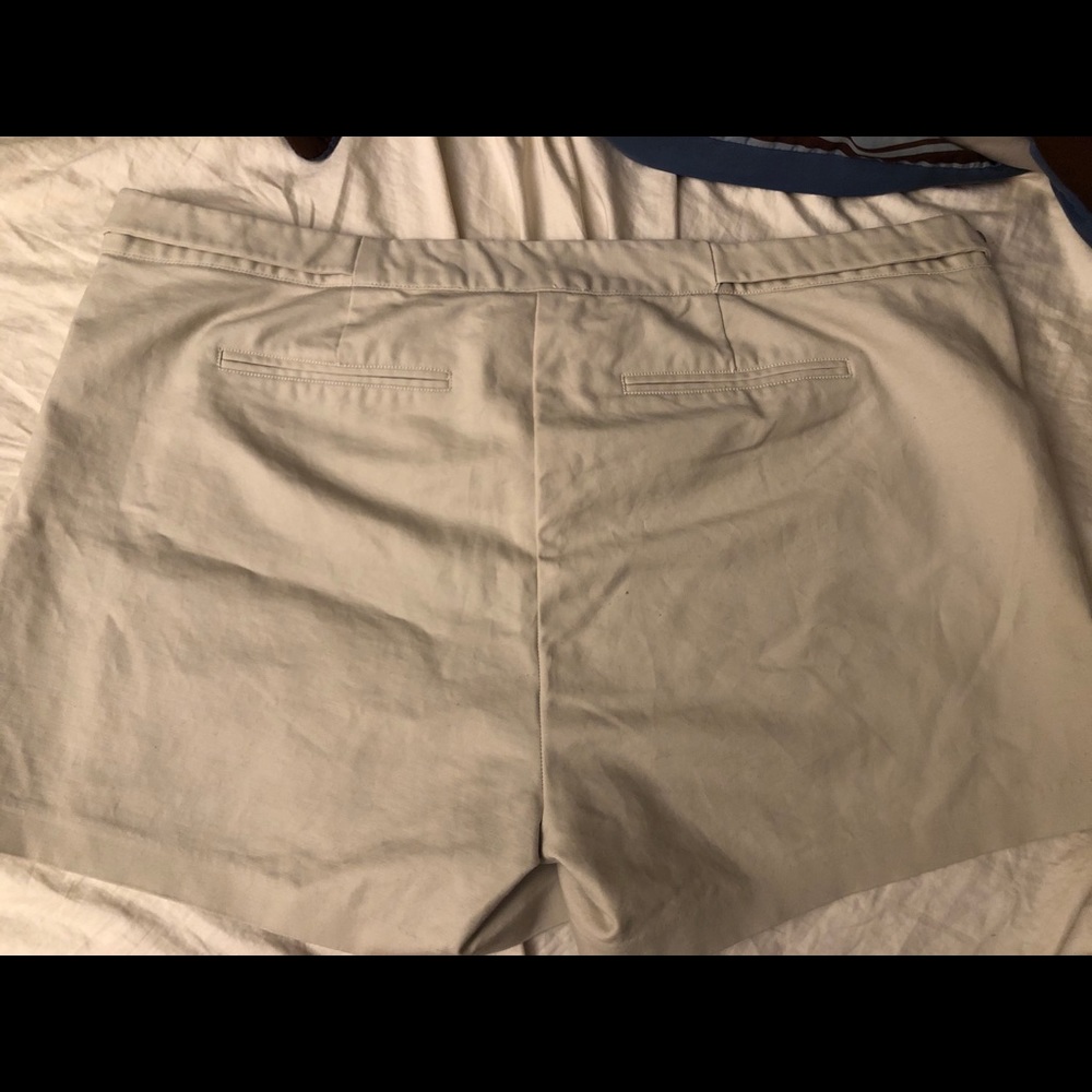 Torrid Khaki shorts